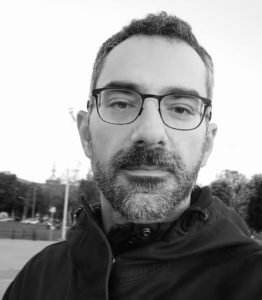 Loukas_bw-262x300